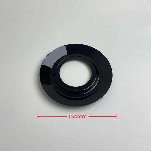 Black center cap wheel hub